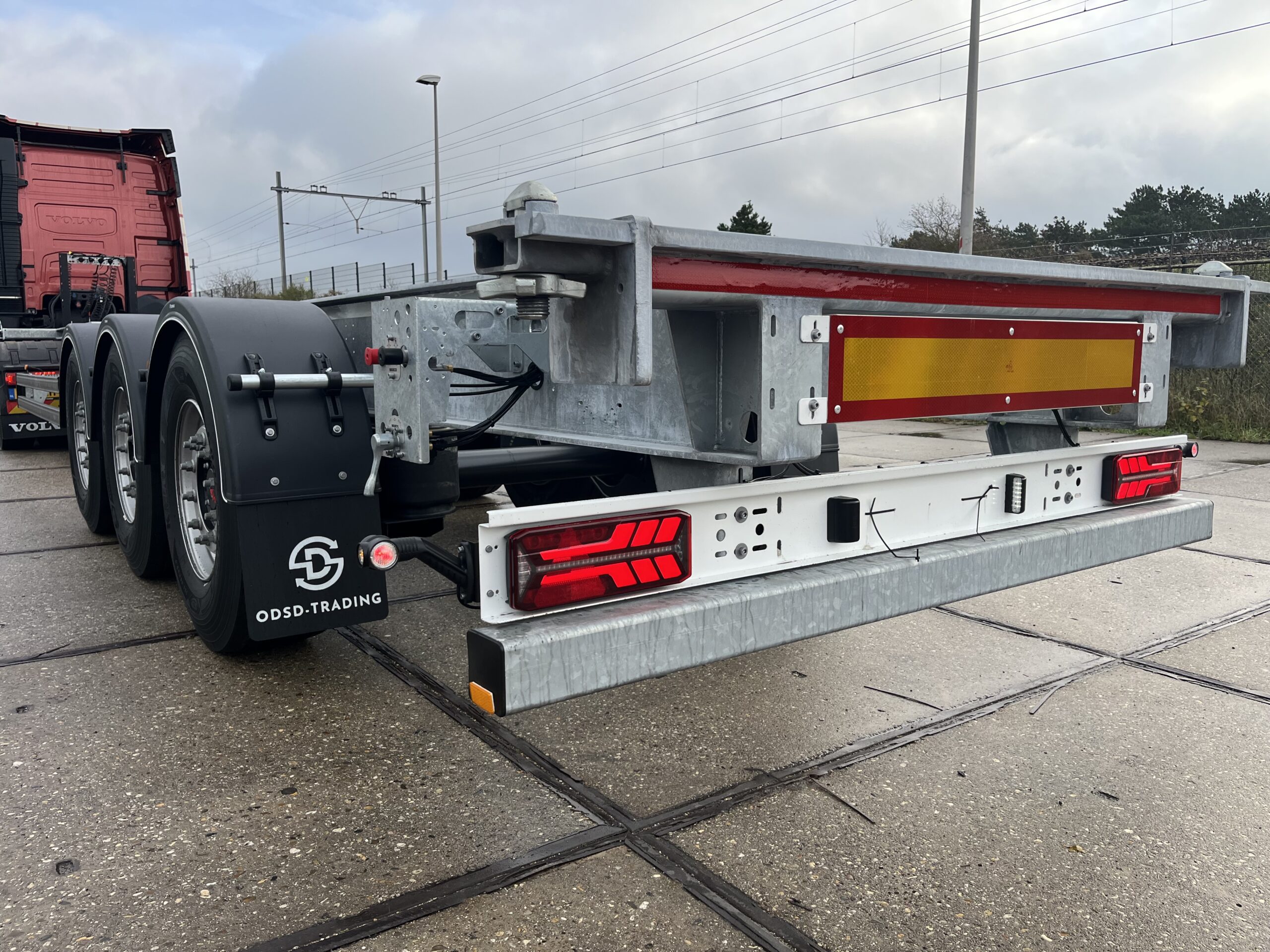 containerchassis system trailers van der veld zandvoort thermisch verzinkt heavy duty 40 voet odsd trading