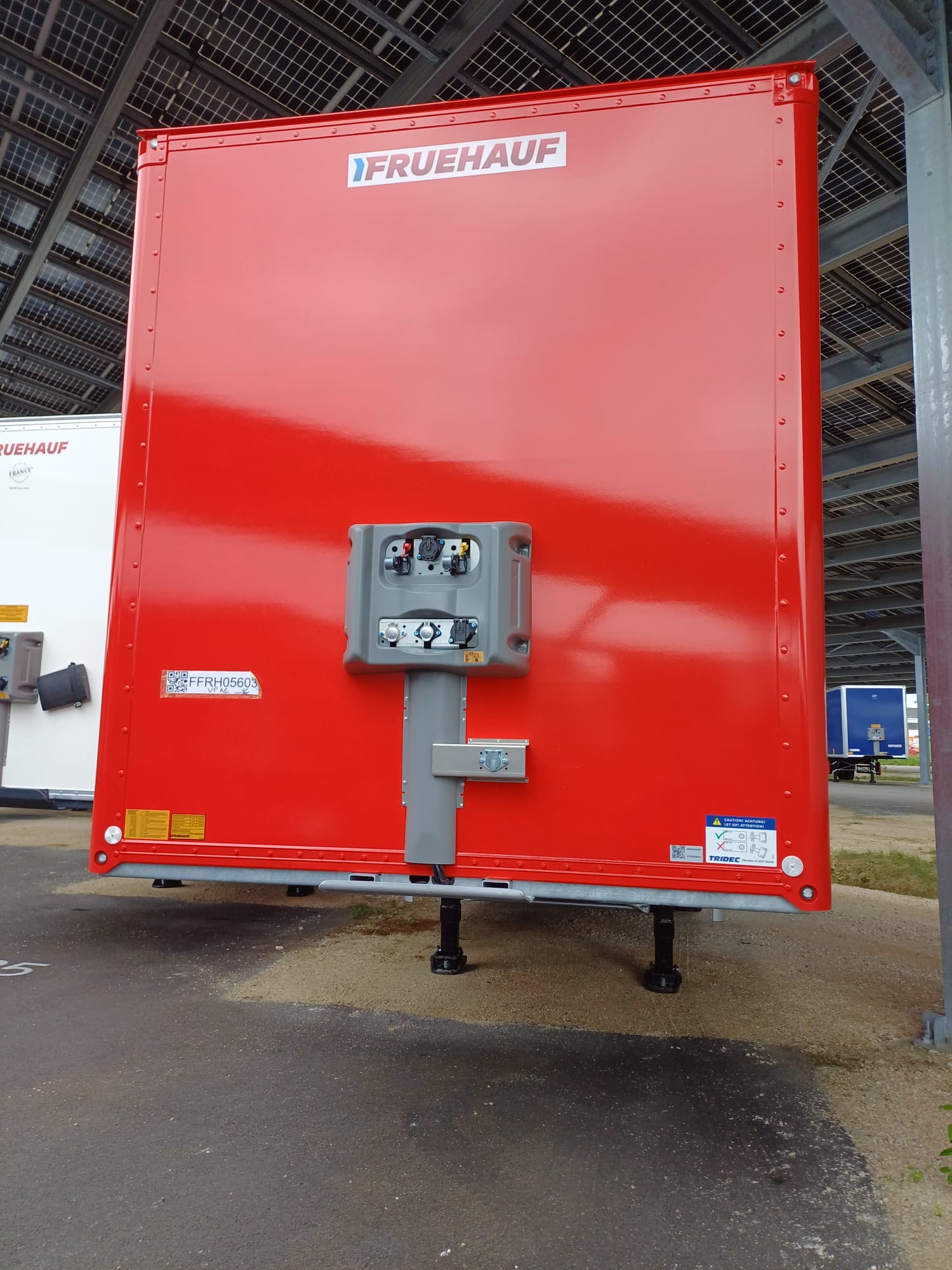 Kopschot Fruehauf Stirnwand