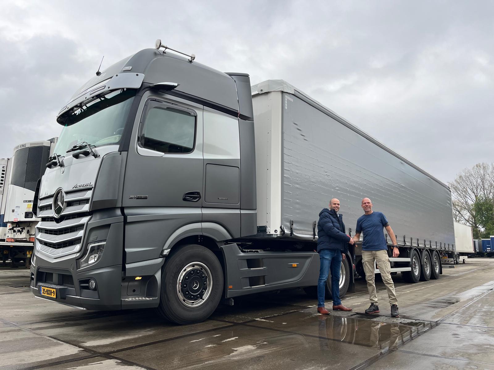 Huifoplegger Fruehauf te koop