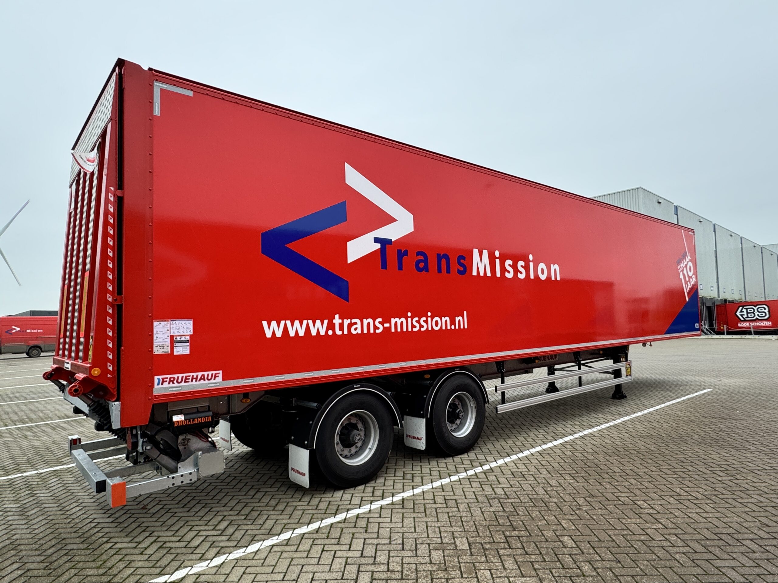 Transmission van den Haak Fruehauf box Krone Haak Tridec Laadklep Dhollandia