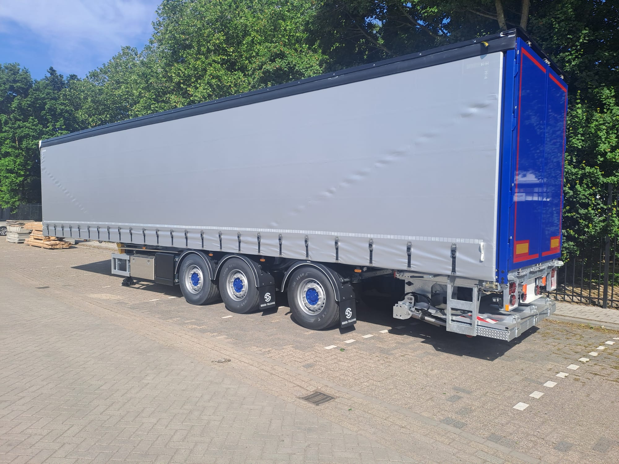 Kooiaaptrailer Pee en Pee Transport stuurtrailer System Trailers ODSD Trading